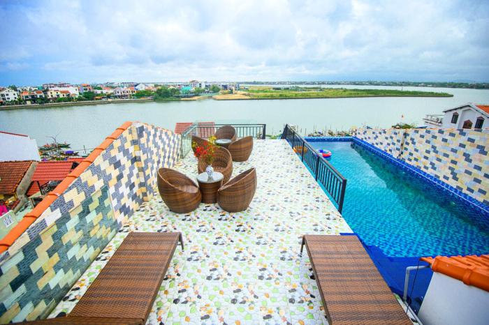 Rockmouse Centre River Villa Hoi An
