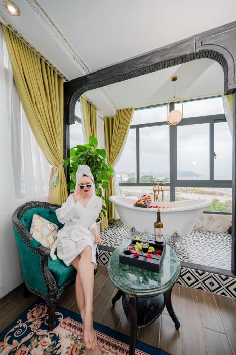 Athena Hotel Quy Nhơn