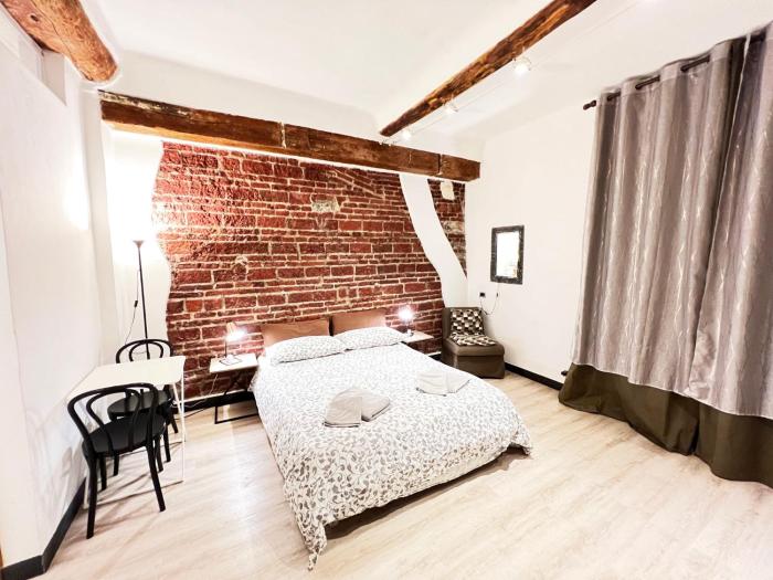 Garibaldi Apartment - Red lights district