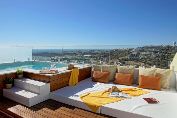 Casa do Pátio-Two Private Pools Villa- Rooftop & Panoramic Pool by DreamvillasAlbufeira