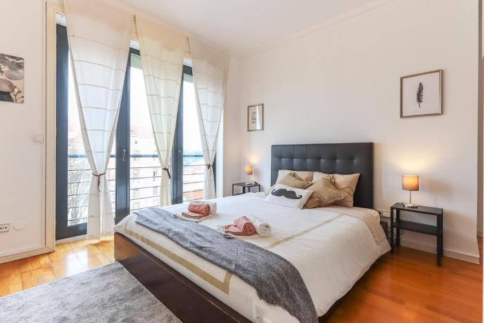 Vita Portucale ! Modern Apartment with Garage