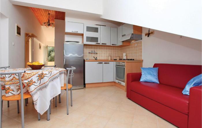 Nice Apartment In Blato With 2 Bedrooms And Wifi