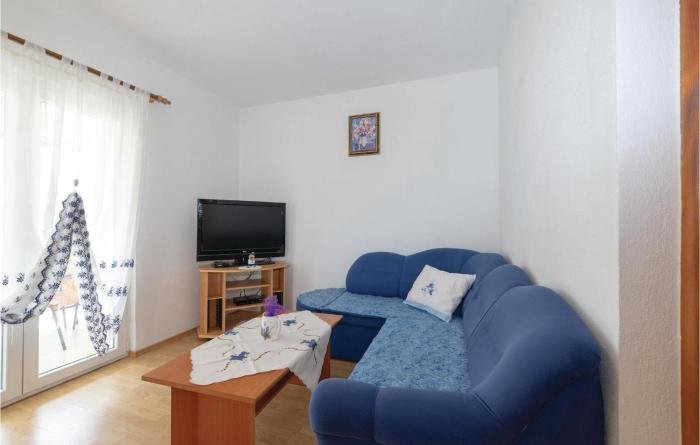 Awesome Apartment In Krusevo With 3 Bedrooms And Wifi