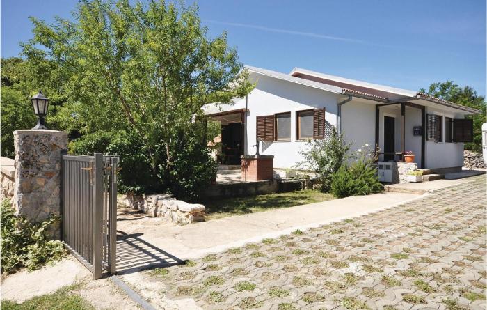 Holiday Home Jezera Put Svroka