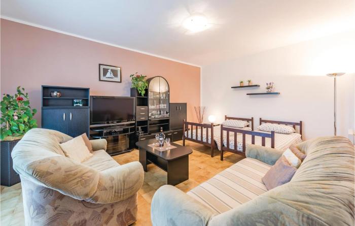 Awesome Apartment In Rabac With 2 Bedrooms And Wifi