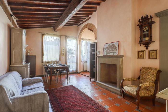 2 bedroom apartment with terrace