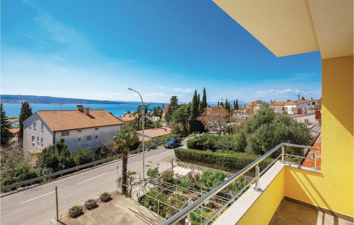 Amazing Apartment In Crikvenica With 2 Bedrooms And Wifi