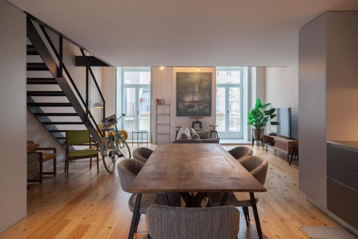 FLH Intendente Fashion Mezzanine with Balcony