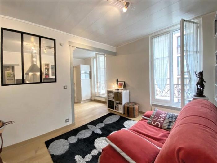 Appartement coquet sur les hauteurs de Montmartre