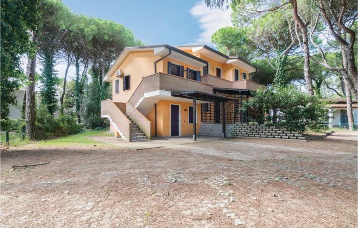 Lovely Apartment In Rosolina Mare