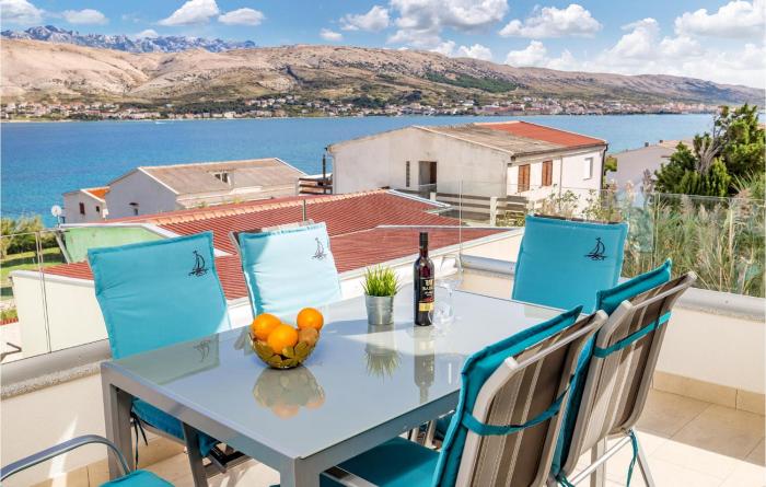 TwoBedroom Apartment in Pag