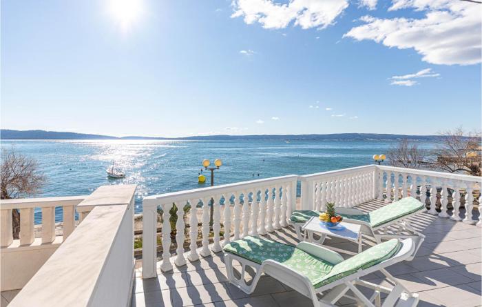 One-Bedroom Apartment In Kastel Kambelovac