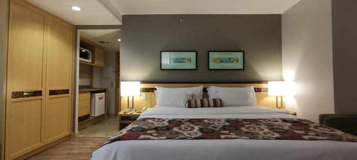 RARIDADE!!! - Flat Particular de Alto Padrão - Limpeza Diária Gratuita - Excelente Atendimento - Ótimo Preço - Cama King Size - Dentro do Hotel Lets Idea