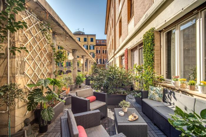 AwesHomeItaly - Hanging Gardens