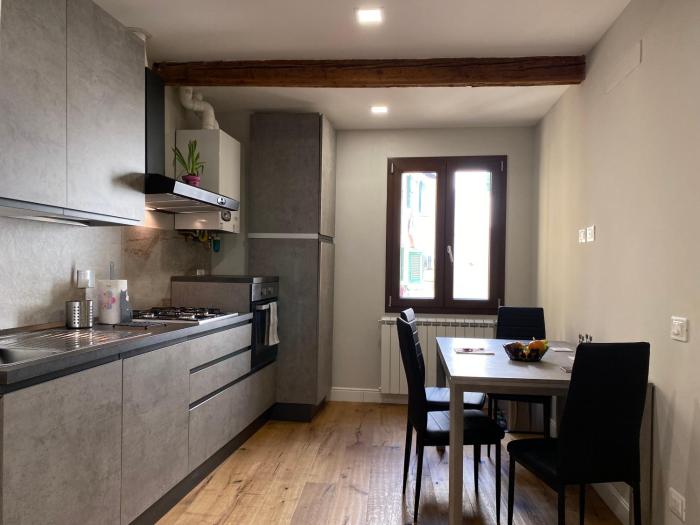 Lovely flat between Mercato Centrale and Duomo