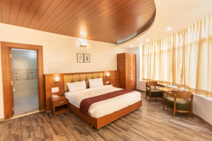 Himalayan Splendour Resort