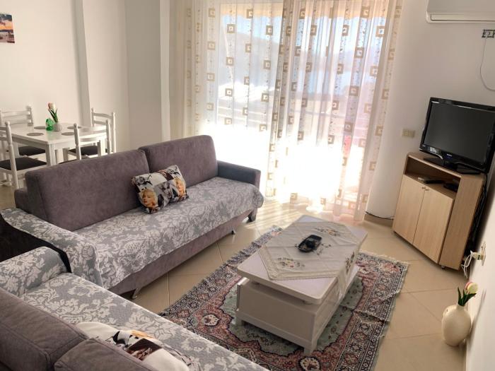 Sea View Apartment! 1min walk from Sea&Promenade!