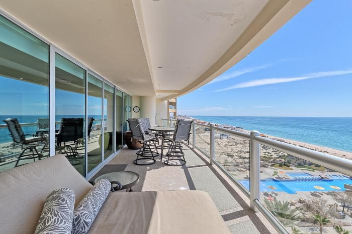 Luna Blanca 702 by Kivoya