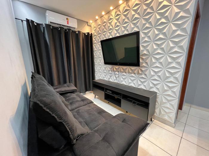 Apto Luxo Praia Grande 50m da Praia WI-FI Familiar