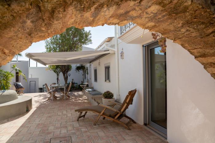 Stilvolles Architekten-Cottage mit Pool