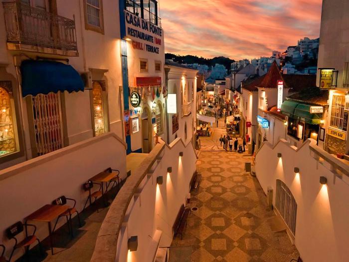 Apartment Old Town Center Albufeira Walk to Beach