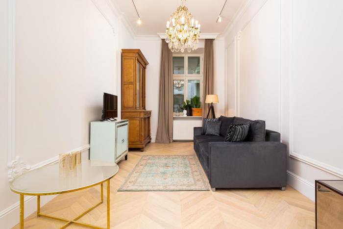 Lux Studio Kamienica Noakowskiego 16 by Noclegi Renters