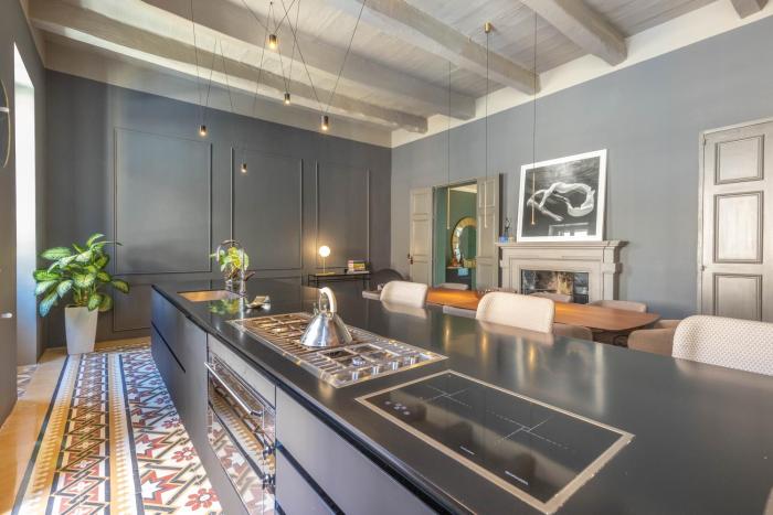 Luxury Duplex Apartment with balcony, Valletta