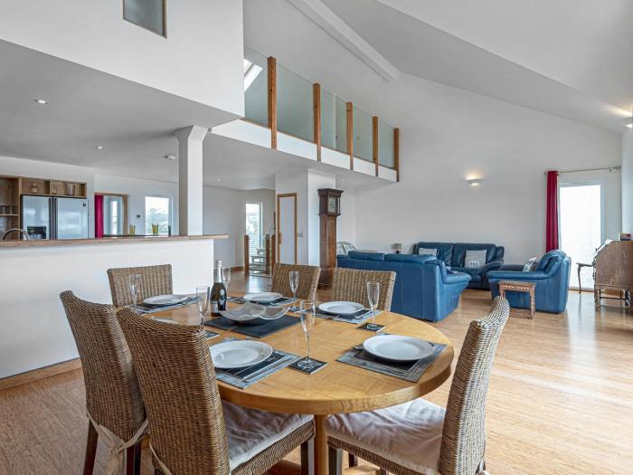 Celyn Y Mor Stunning Rhosneigr Family Beach House - Pass the Keys