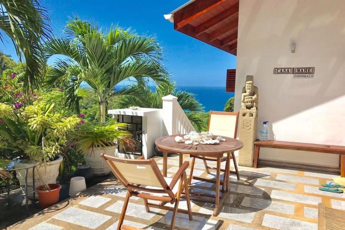 Hilltop South - Villa Bougainville