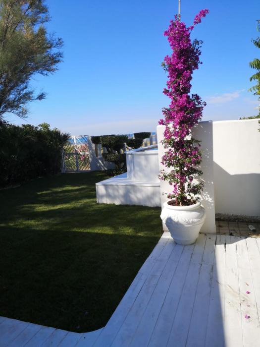 Villino R&R con piscina ed accesso diretto al mare