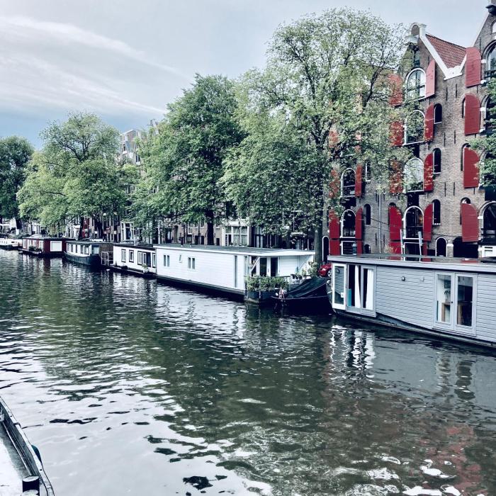 Houseboat Bonnie