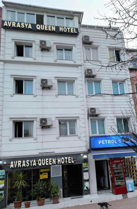 AVRASYAQUEEN HOTEL