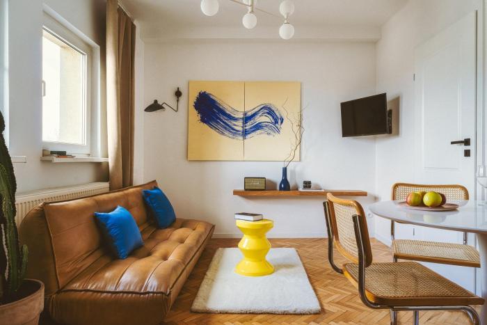 Warsaw Concierge Eclectic Design