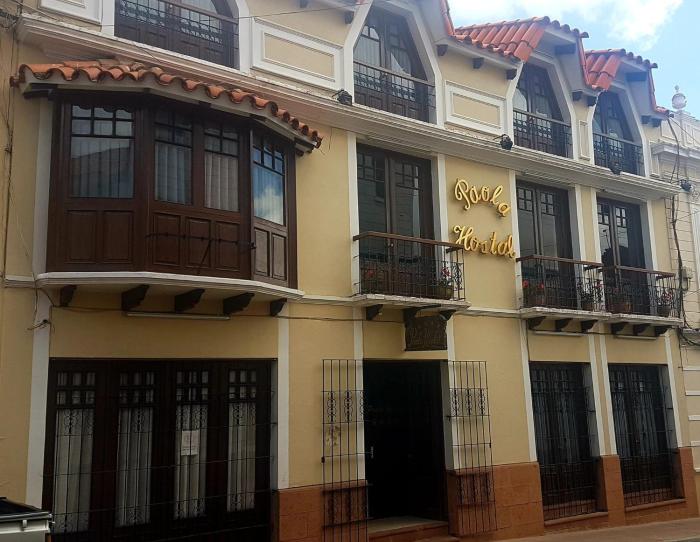 Paola Hostal