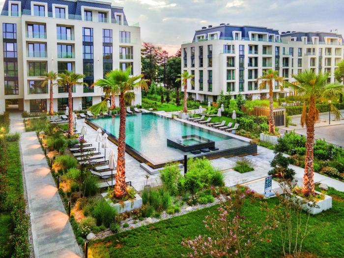 Marina Beach Azur- 100m from the BEACH & SPA! LUXURY APARTMENT!