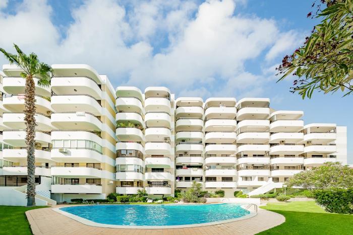 APARTAMENTO TROPICANA