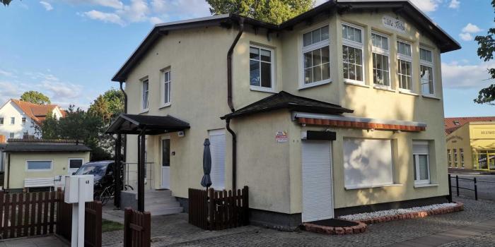 Villa Helga- Ferienwohnung Abendmond mit Terrasse und 2 Schlafzimmern
