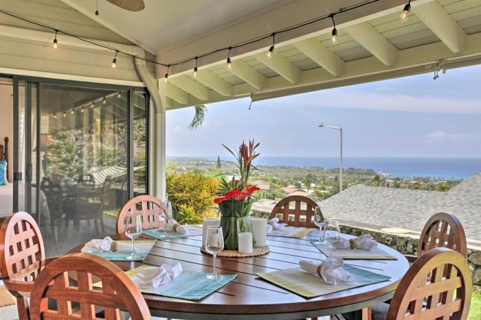Ocean-View Oasis w 2 Lanais: Right in Kona!