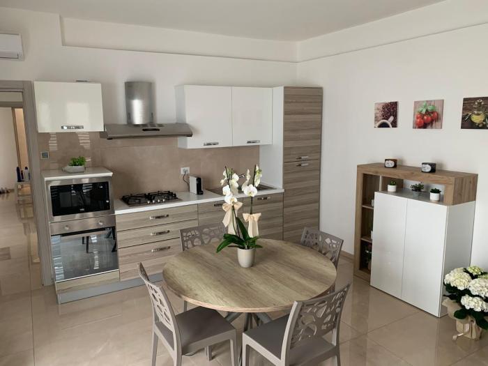 VILLA LUXURY TOTAL GREEN AD IMPATTO ZERO Villetta con 3 CAMERE DA LETTO, 3 BAGNI a 50 mt dalla spiaggia e dai lidi disponibile navetta per lAreoporto