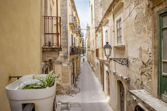 Mirabella Apartment in Ortigia by Wonderful Italy