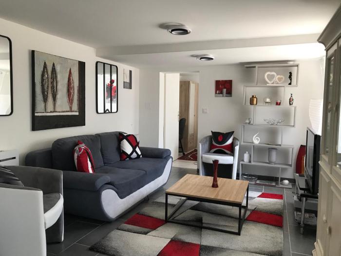 T3 cosy, grand jardin, à 200 m de parc ST Nicolas, plusieurs parkings Angers