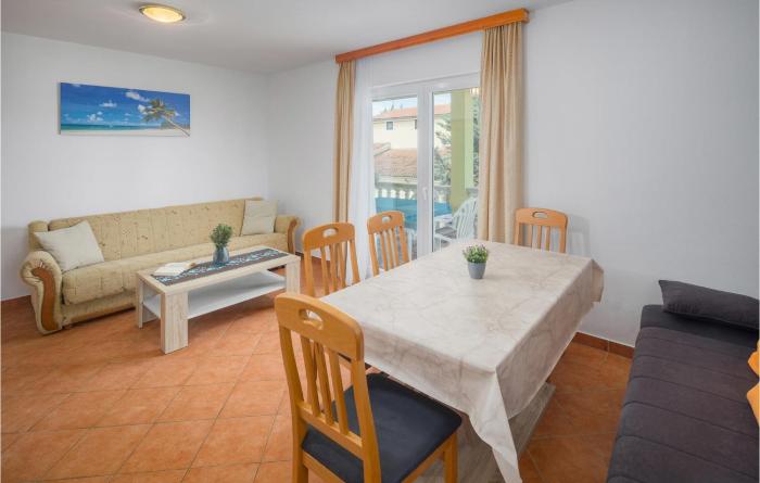Amazing Apartment In Porec With 1 Bedrooms, Wifi And Outdoor Swimming Pool