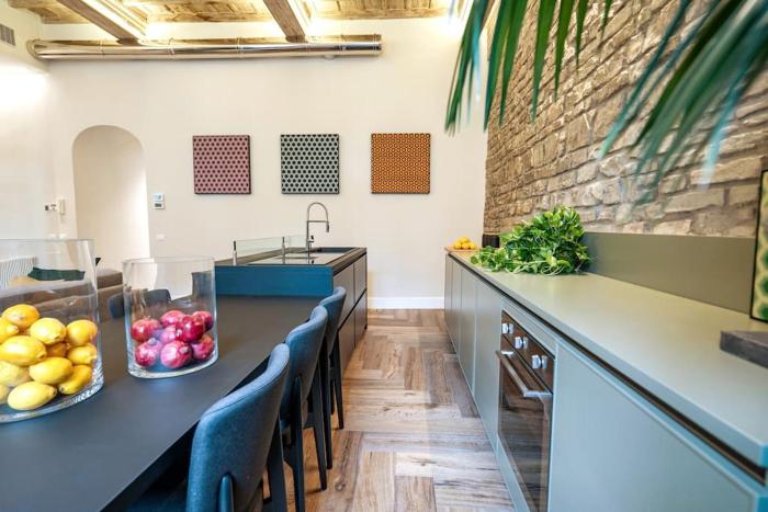 PALAZZO DEI SIGNORI LUXURY DESIGN LOFT APT with view, Florence