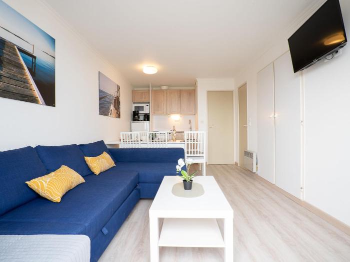 Apartment Le Village - C4324 by Interhome