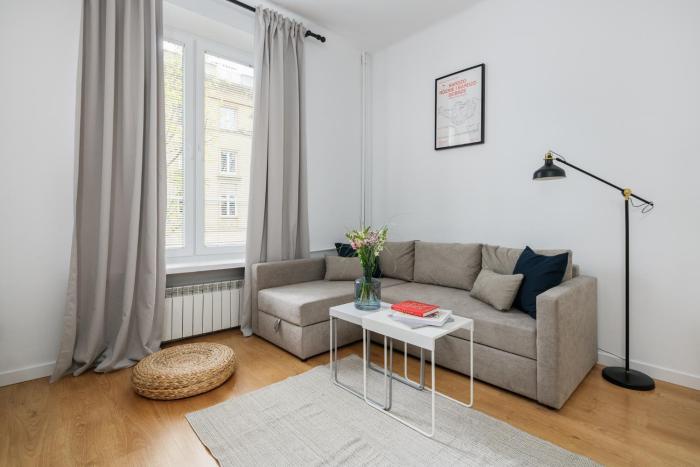 oompH Warsaw Nowy Swiat Apartment