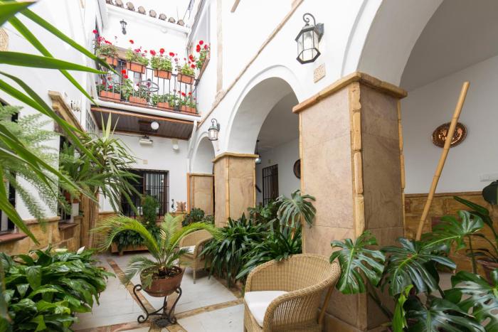 Casa Turística Patio Cordobés - Parking privado en la Judería