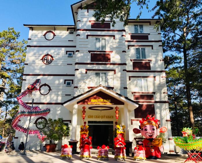 Khách sạn Hưng Việt (Măng Đen)