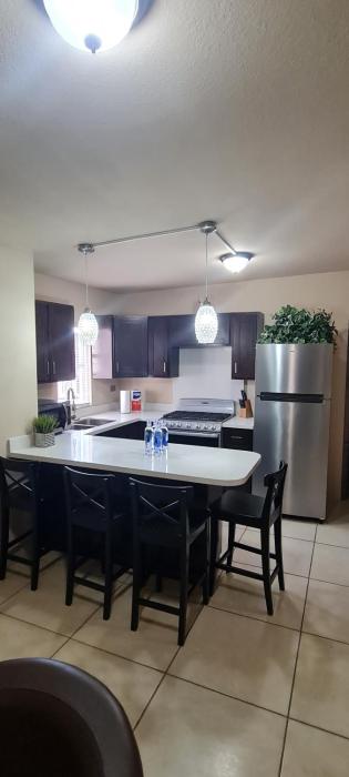 Big 3 bedroom houseto park ur RZR NTRAILER