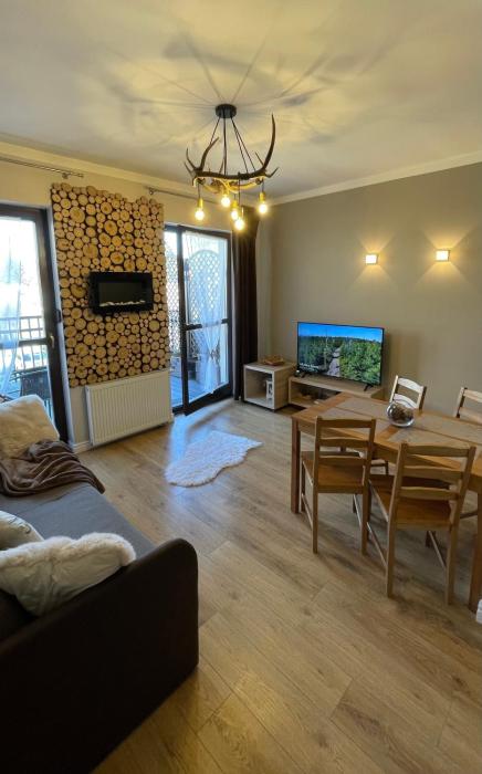 Dziki Apartament Panorama Gór, Duży Taras z Widokiem na Góry
