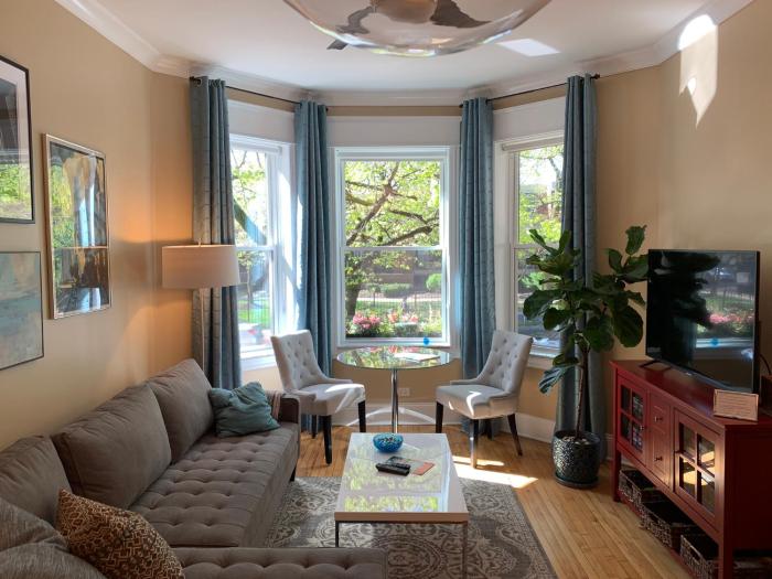 1F Cozy Home in Little Italy near Downtown West Loop United Center